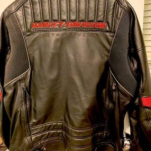 Harley Davidson leather jacket with liner. Only worn twice. Paid $550.00.